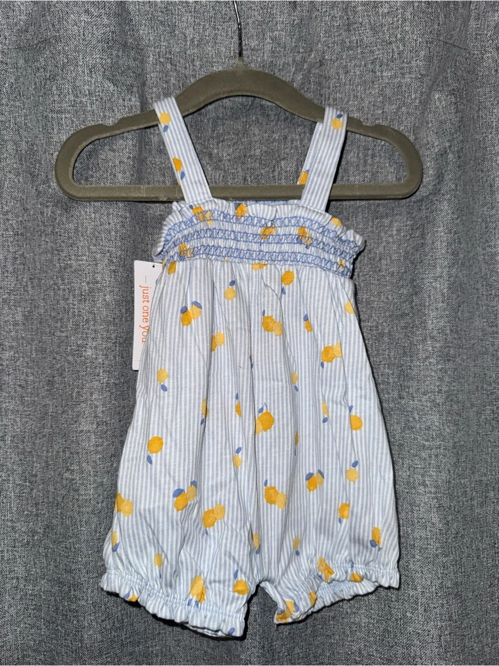 0-3m Bundle - Ruffle sleeves and Romper